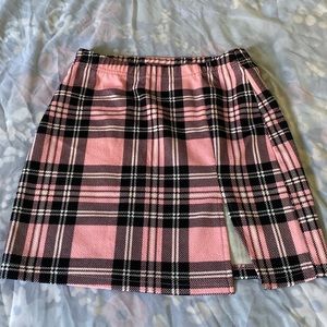 Size small pink mini skirt